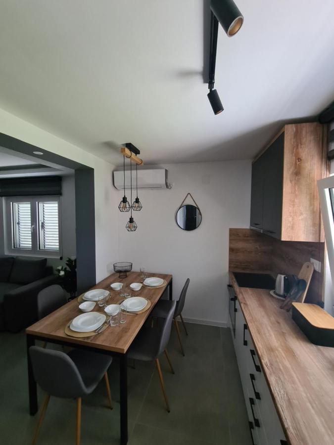Apartment Nikcevic تيفات المظهر الخارجي الصورة